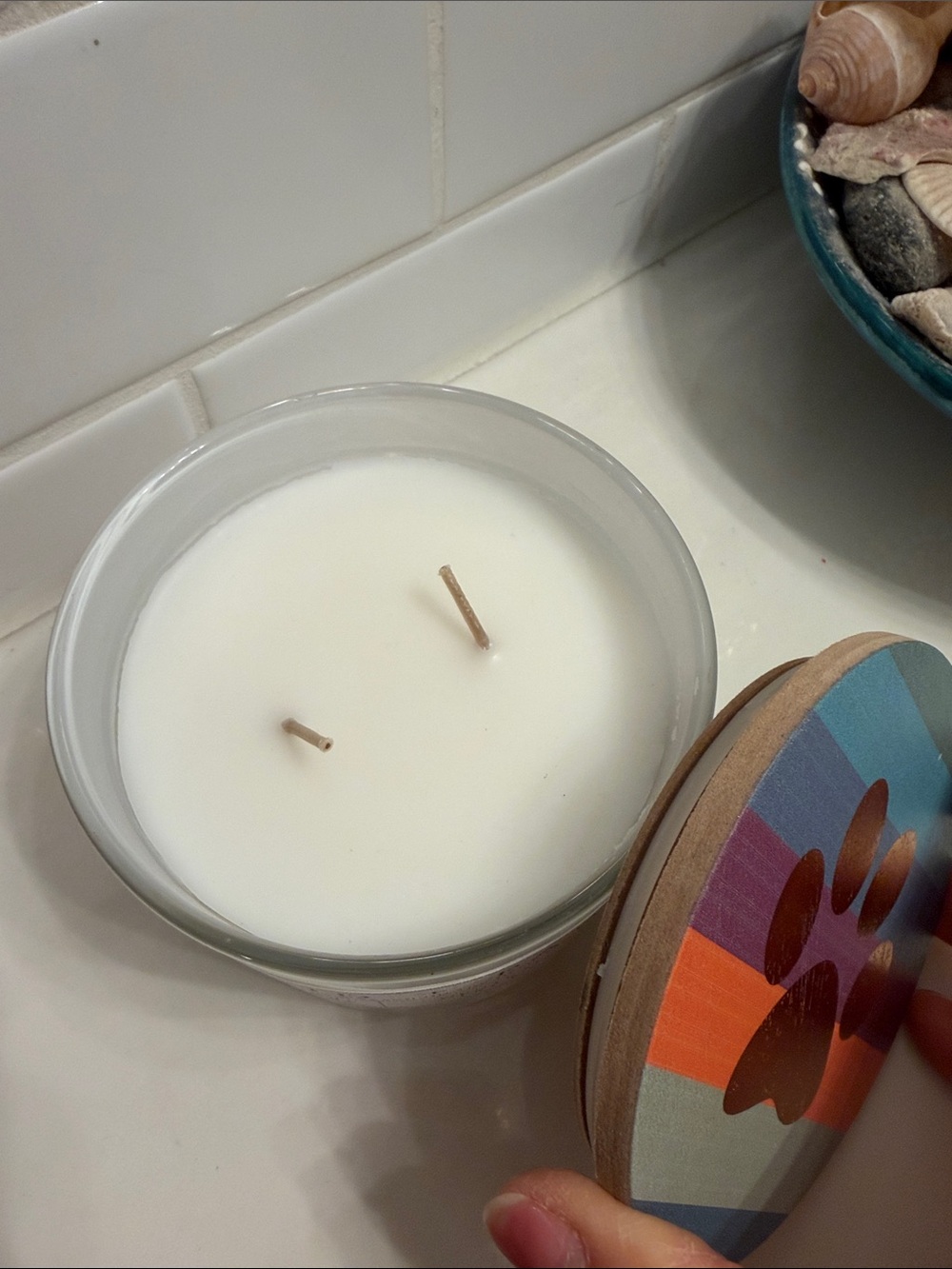 Sand + Paws Autumn Harvest Pet Odor Neutralizing Candle - Blue & Orange Lid - Picture 4 of 5